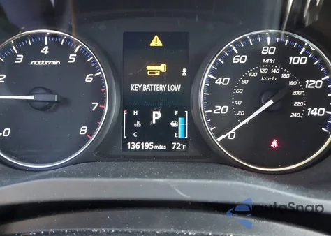 2014 Mitsubishi Outlander Se z USA, uszkodzony, nr VIN JA4AD3A38EZ008377